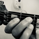 Master the guitar, new skills Premium Guitar Tuition